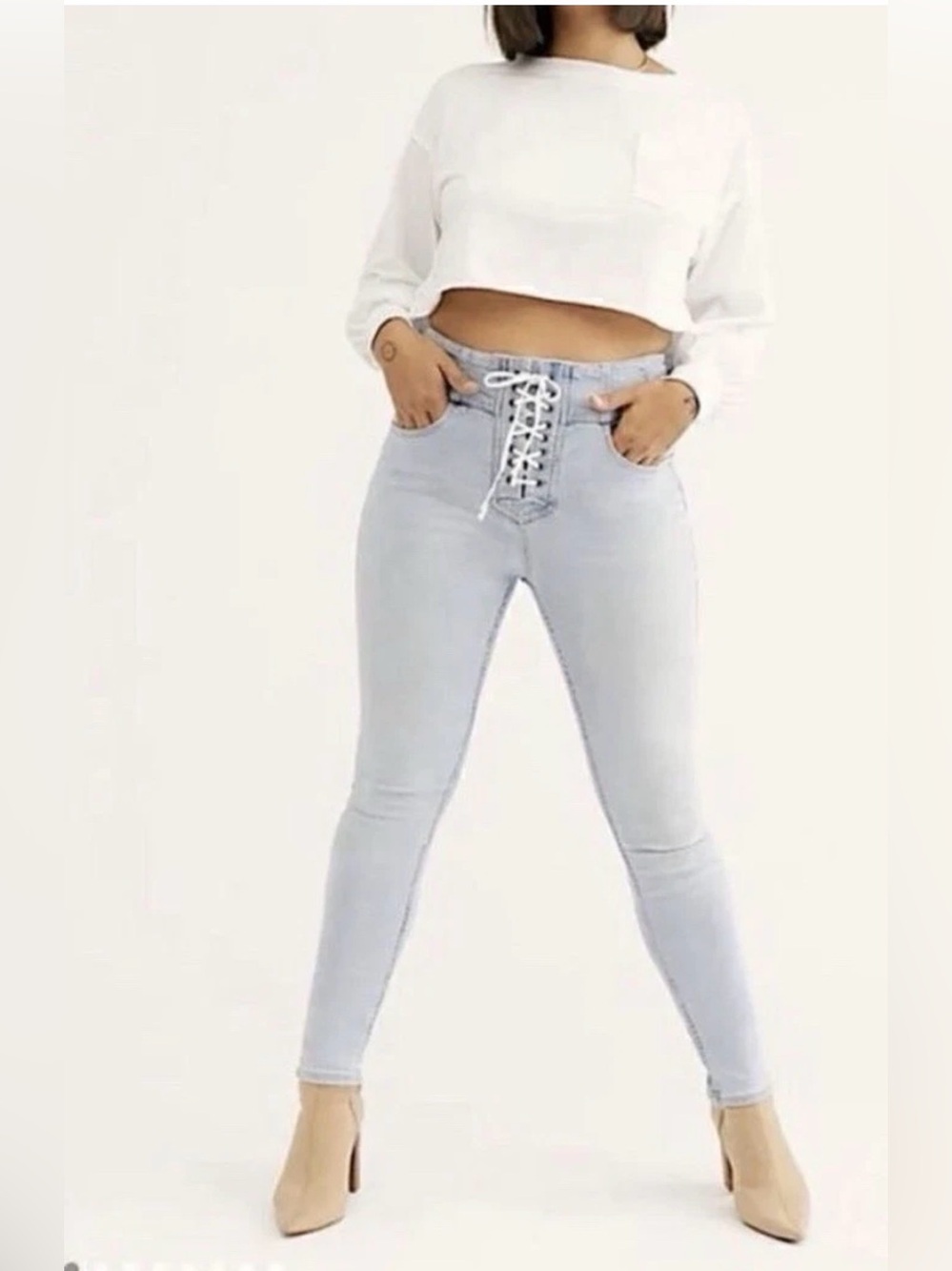 We The Free CRVY Lovers Knot Lace-Up Light Wash Jeans Women's Size 33